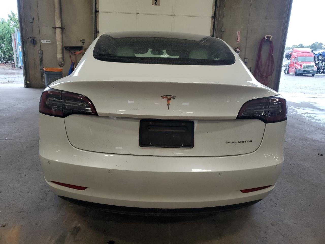 2022 Tesla Model 3 VIN: 5YJ3E1EB8NF115646 Lot: 69311105