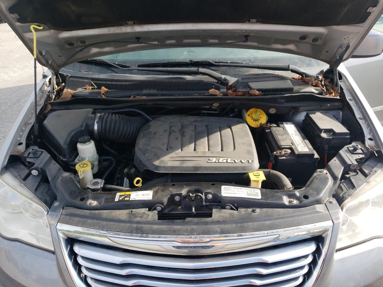 2015 Chrysler Town & Country Touring VIN: 2C4RC1BG6FR552776 Lot: 68495835