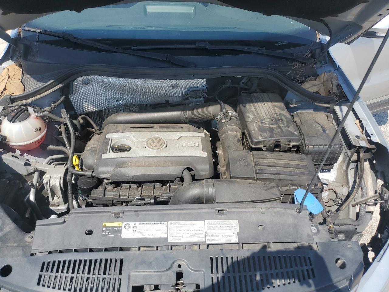 2017 Volkswagen Tiguan Wolfsburg VIN: WVGSV7AX2HK041370 Lot: 68865975