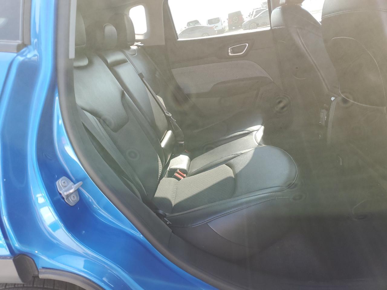 2022 Jeep Compass Latitude VIN: 3C4NJCBBXNT166300 Lot: 68750875