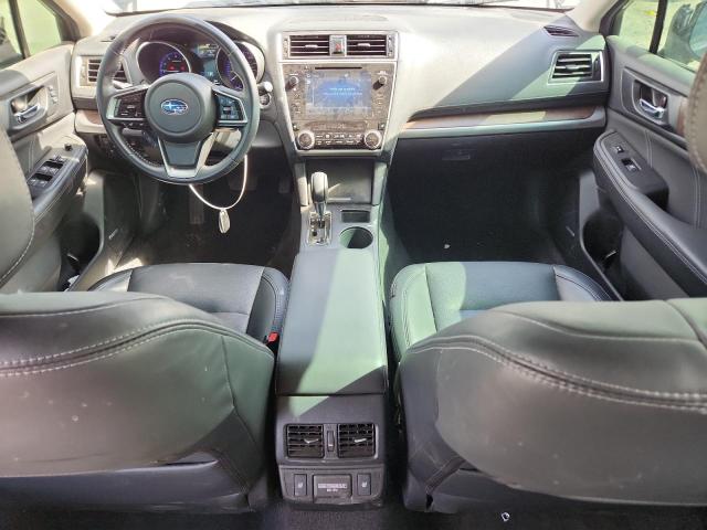  SUBARU OUTBACK 2018 Черный
