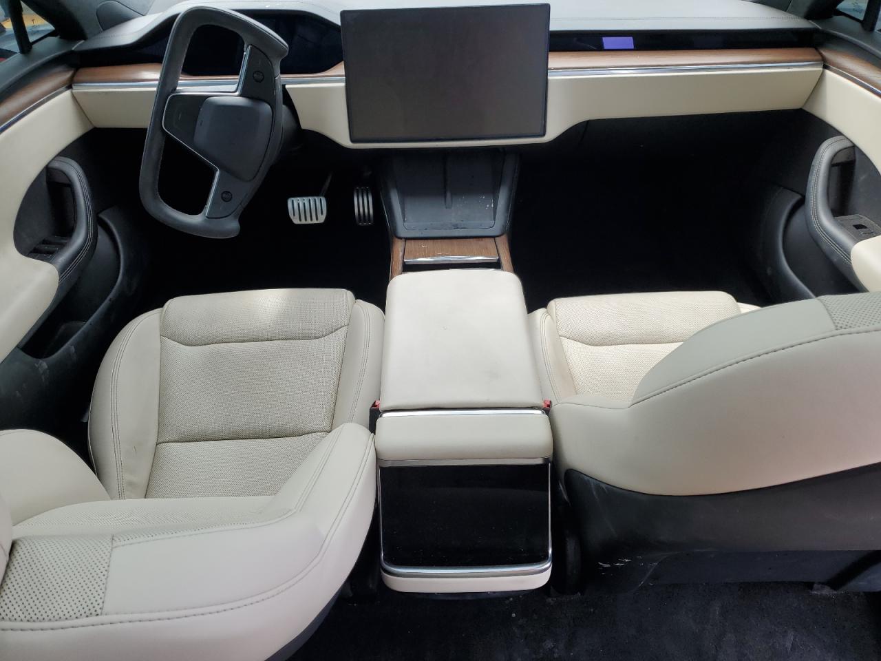 2023 Tesla Model S VIN: 5YJSA1E56PF511529 Lot: 70052385