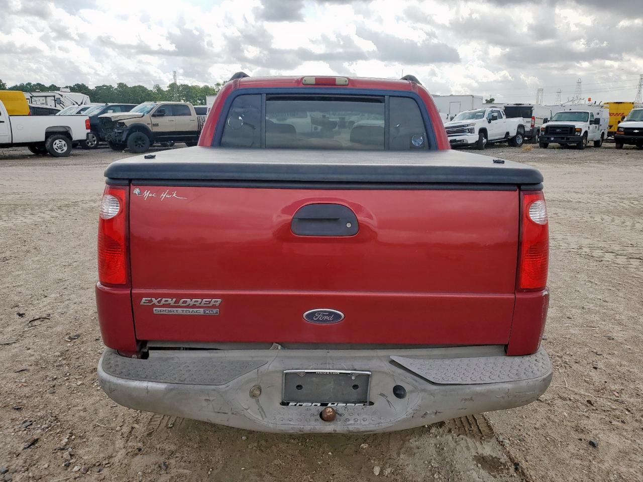 2004 Ford Explorer Sport Trac VIN: 1FMZU67K44UB71320 Lot: 69170325