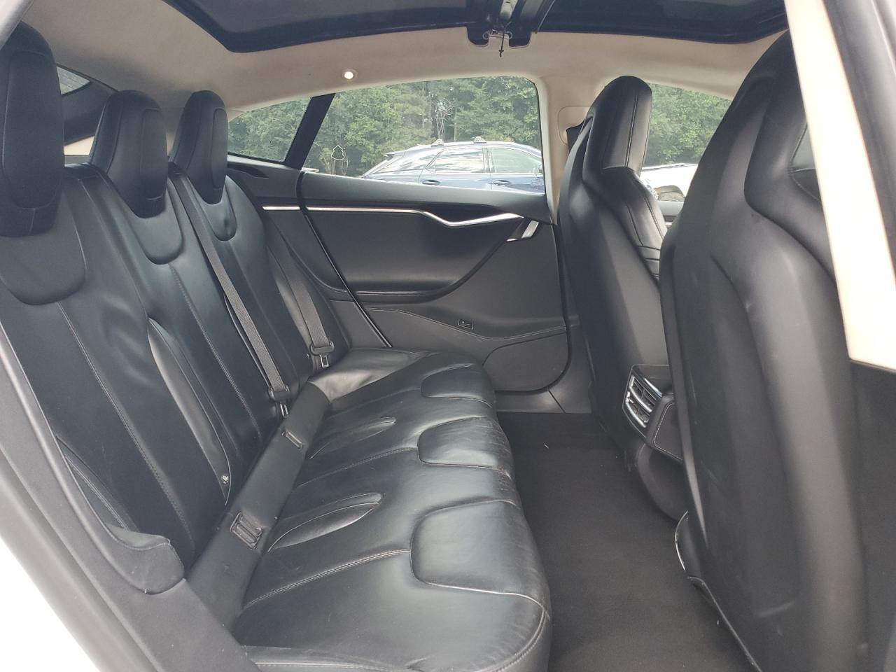2015 Tesla Model S 70D VIN: 5YJSA1S24FF082786 Lot: 69347465