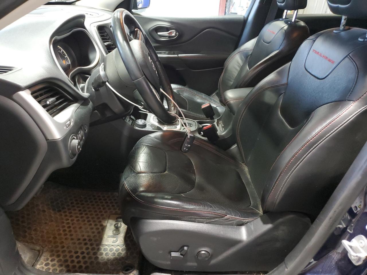 2015 Jeep Cherokee Trailhawk VIN: 1C4PJMBSXFW727704 Lot: 67669825