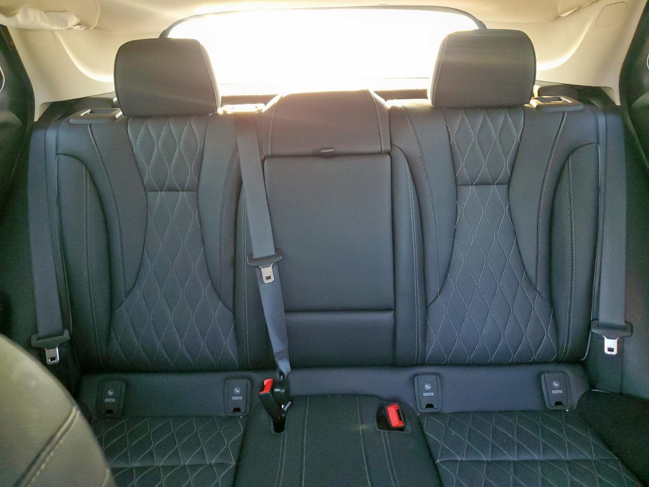 2023 Buick Envision Avenir VIN: LRBFZSR43PD184272 Lot: 70327345