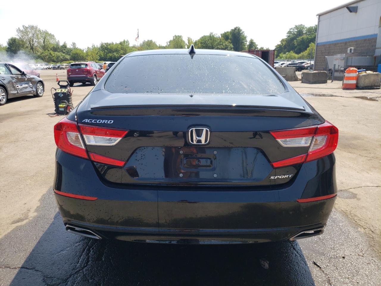 2022 Honda Accord Sport VIN: 1HGCV1F32NA117507 Lot: 70940255