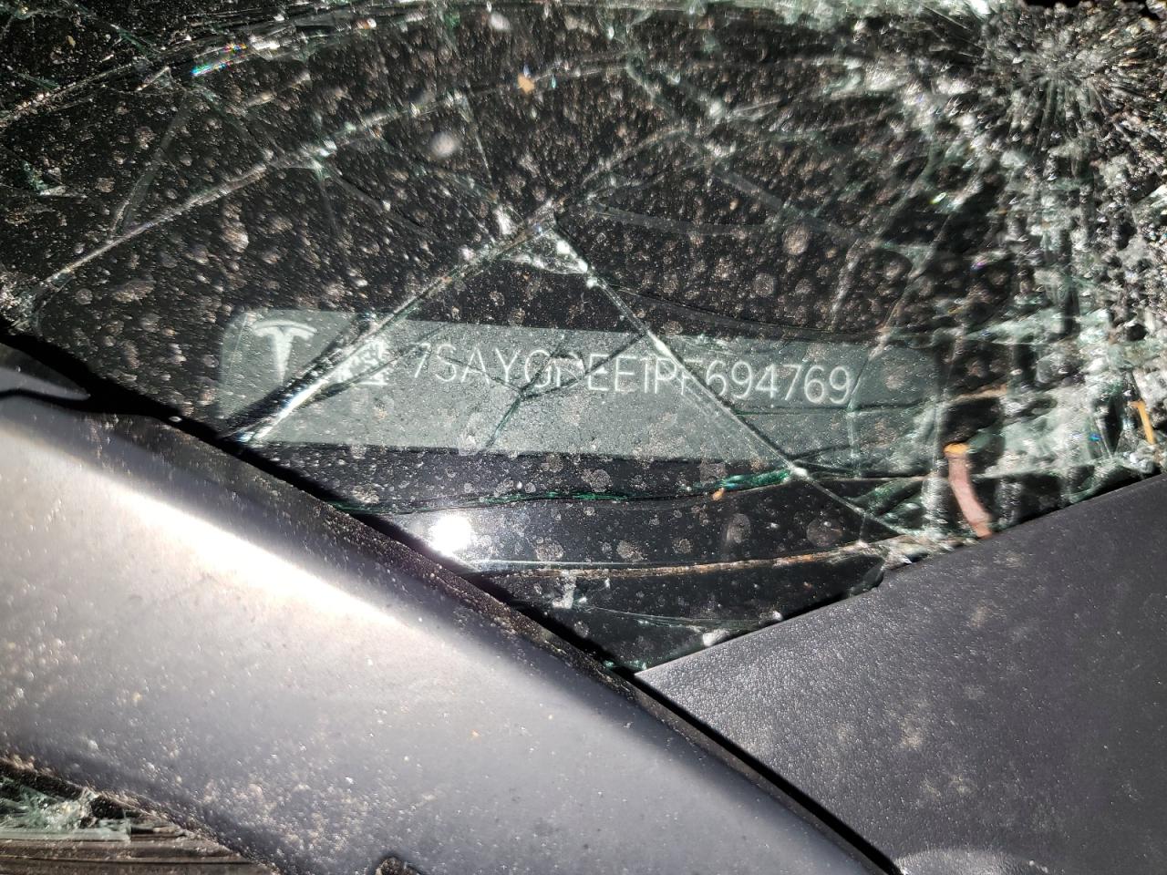 2023 Tesla Model Y VIN: 7SAYGDEE1PF694769 Lot: 68747105