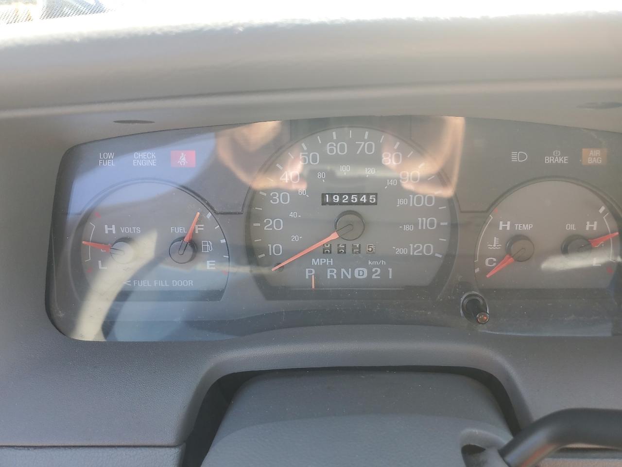 1999 Mercury Grand Marquis Gs VIN: 2MEFM74W5XX632136 Lot: 68748005