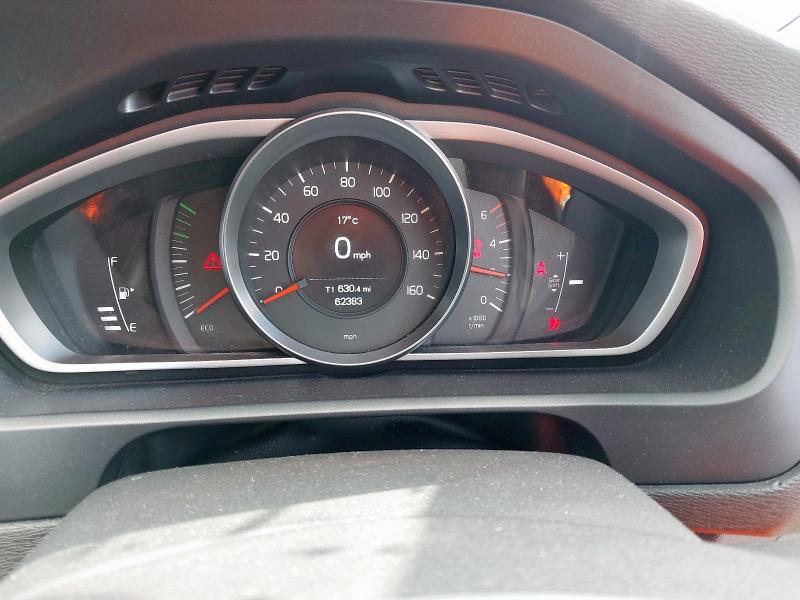 2014 VOLVO V40 SE D2 D2 SE 5DR