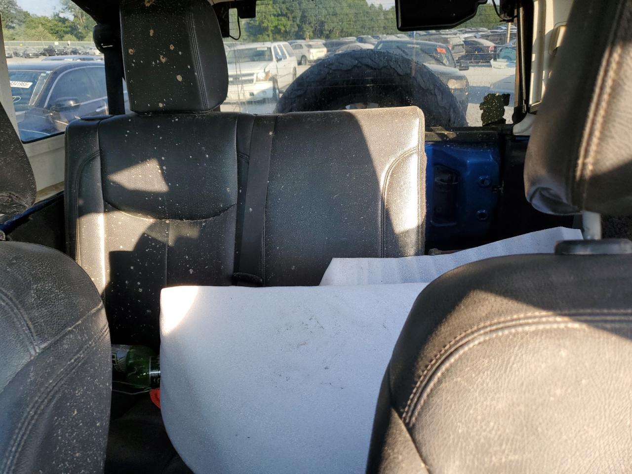 2015 Jeep Wrangler Unlimited Sport VIN: 1C4BJWDG2FL572128 Lot: 69087645