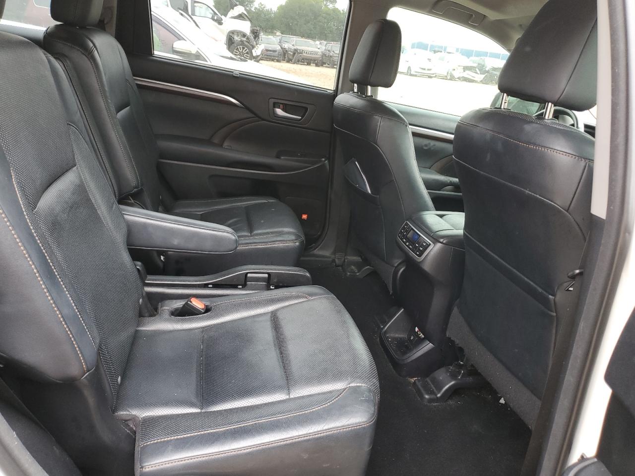 2014 Toyota Highlander Limited VIN: 5TDYKRFH2ES011357 Lot: 67460595