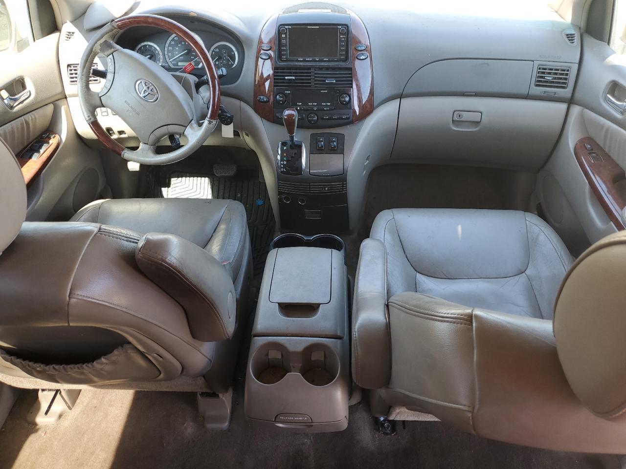 2005 Toyota Sienna Xle VIN: 5TDZA22C55S316084 Lot: 70453525