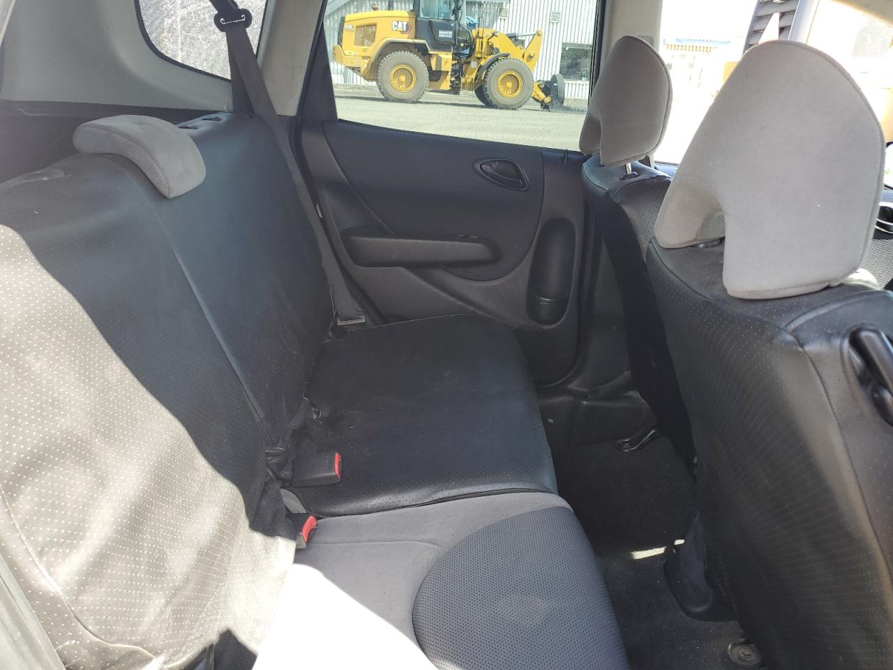 2007 Honda Fit VIN: JHMGD37477S817377 Lot: 69292135