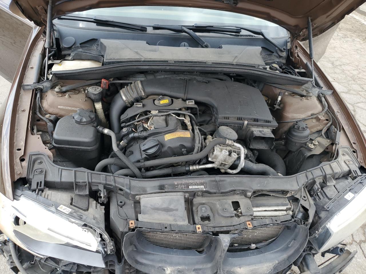 2012 BMW 135 I VIN: WBAUC9C58CVM12403 Lot: 70369235