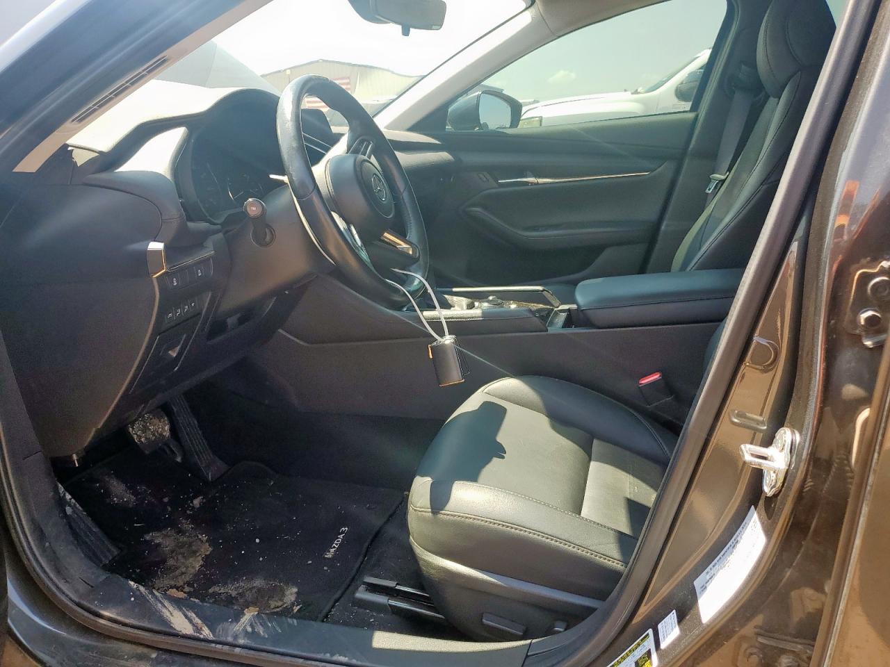 2023 Mazda 3 Preferred VIN: 3MZBPACM7PM356829 Lot: 70193685