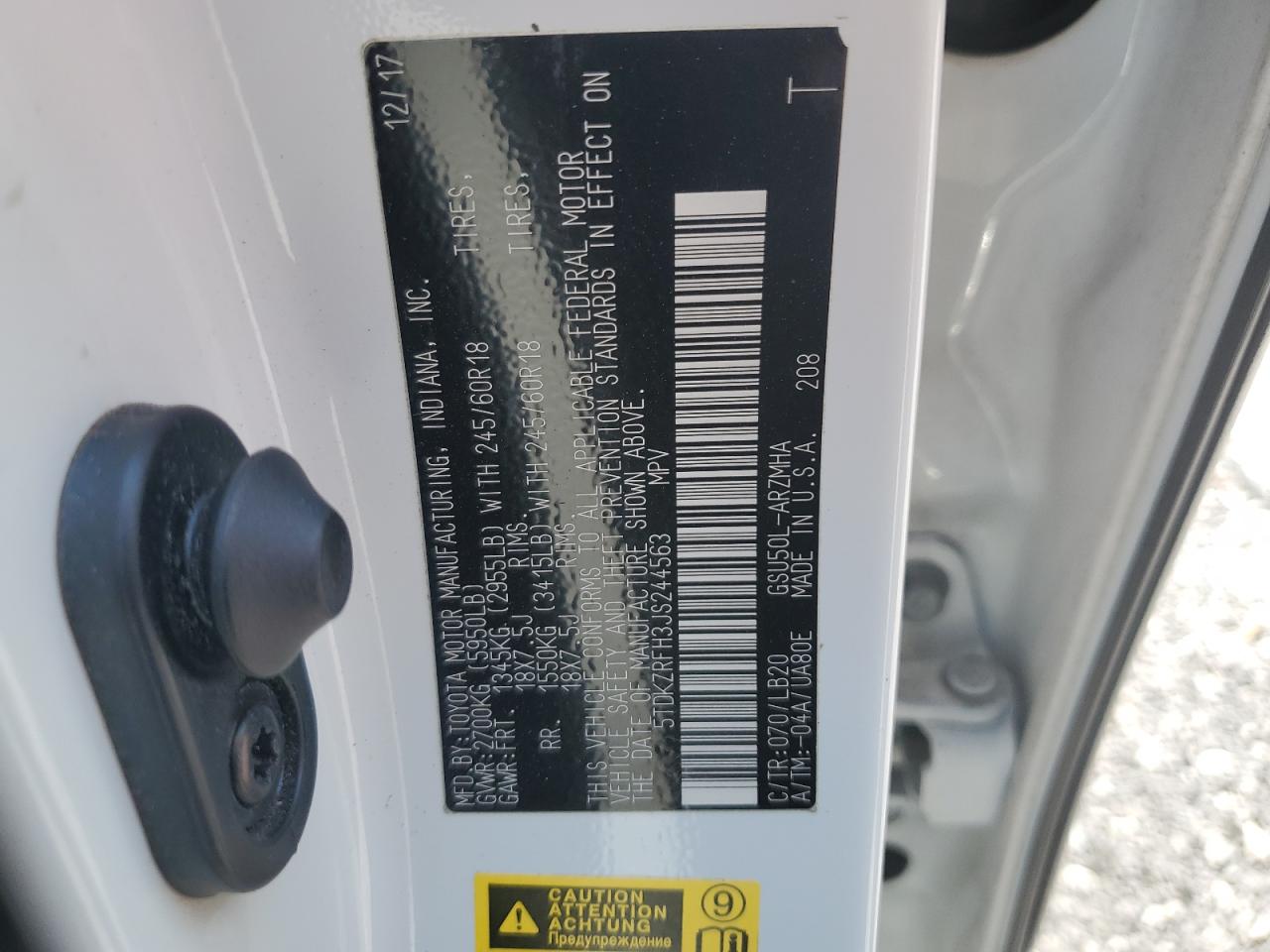 2018 Toyota Highlander Se VIN: 5TDKZRFH3JS244563 Lot: 67410305