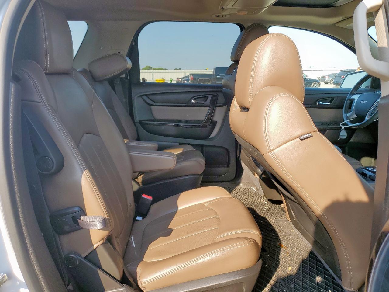 1GKKRSKD0GJ179112 2016 GMC Acadia Slt-2