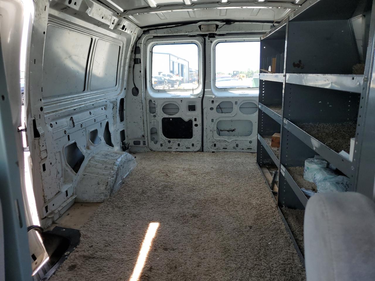 2002 Ford Econoline E350 Super Duty Van VIN: 1FTSE34L72HA18595 Lot: 68352825