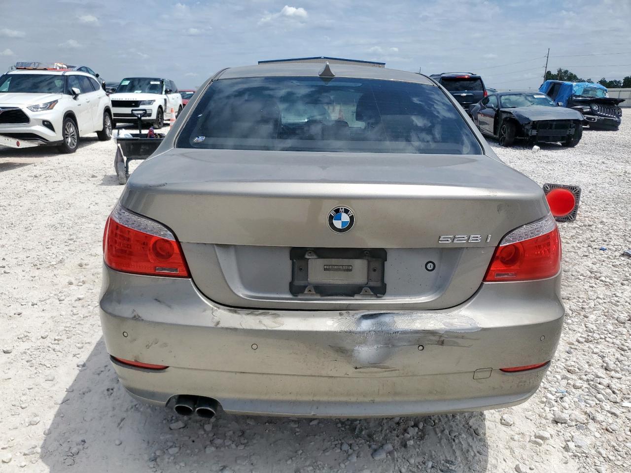 2009 BMW 528 I VIN: WBANU53589C121379 Lot: 70315005