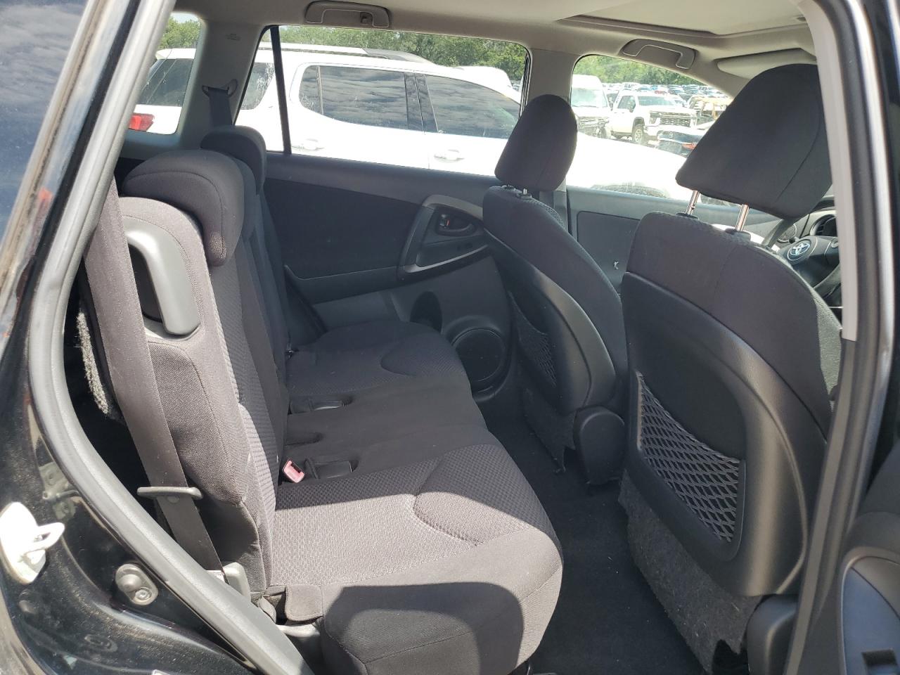 2009 Toyota Rav4 Sport VIN: JTMBK32VX9D000557 Lot: 69692175