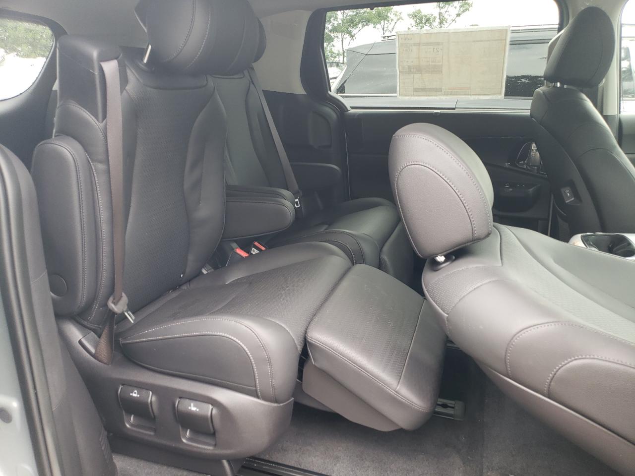 2025 Kia Carnival Sx VIN: KNDNE5K39S6528583 Lot: 71013405