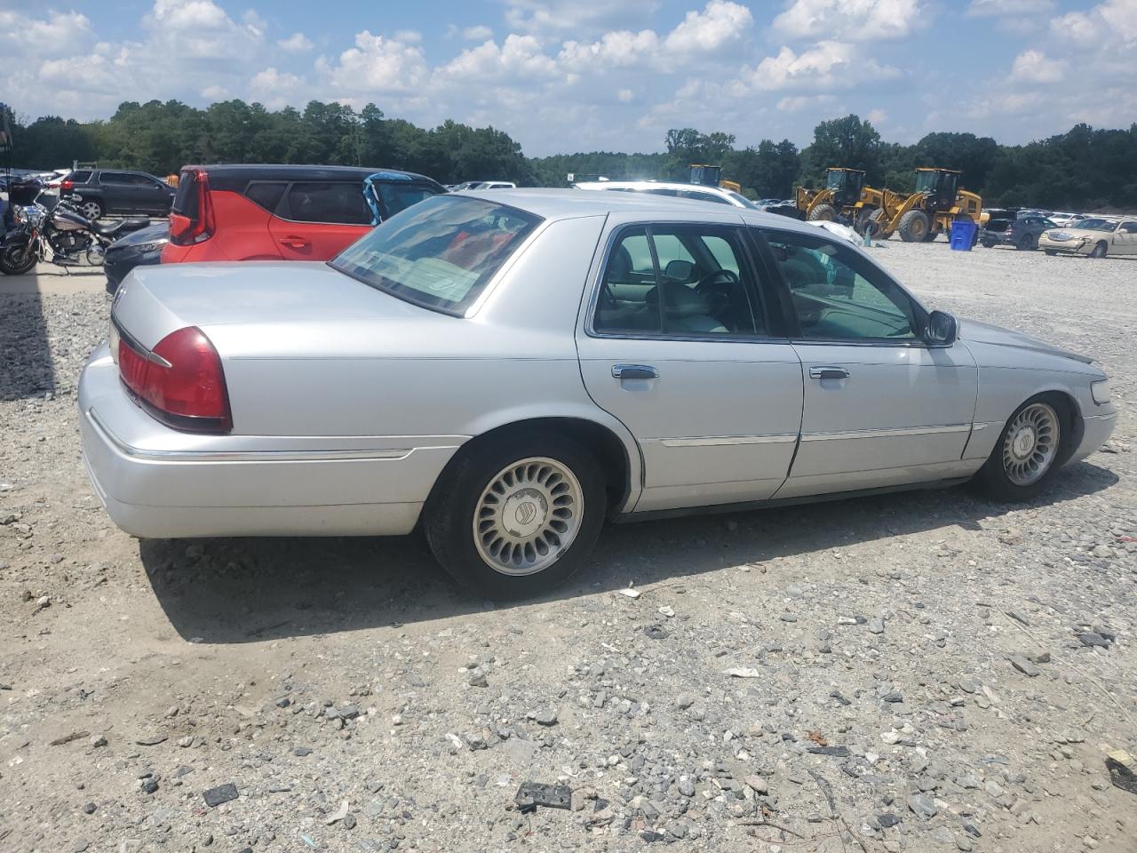 2000 Mercury Grand Marquis Ls silver sedan gas 2MEFM75W8YX623866 photo #4