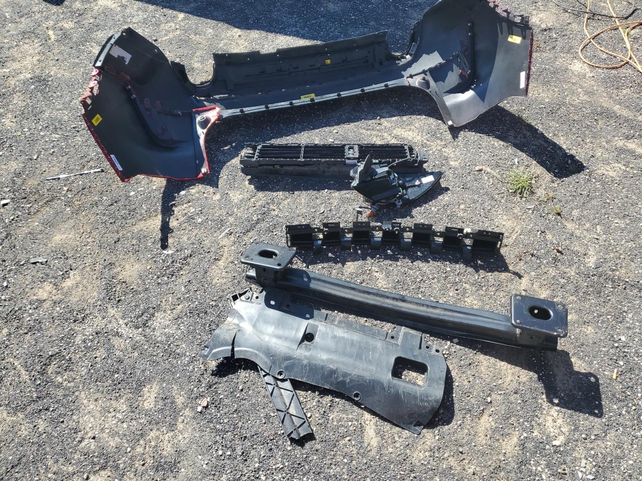 2021 Ford Escape Se VIN: 1FMCU9G63MUA62938 Lot: 70576925