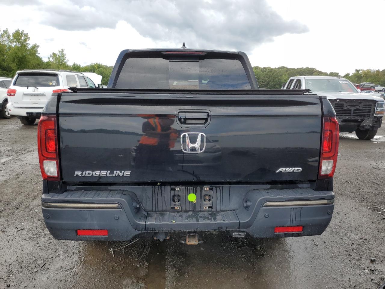 2017 Honda Ridgeline Black Edition VIN: 5FPYK3F85HB009910 Lot: 70806725