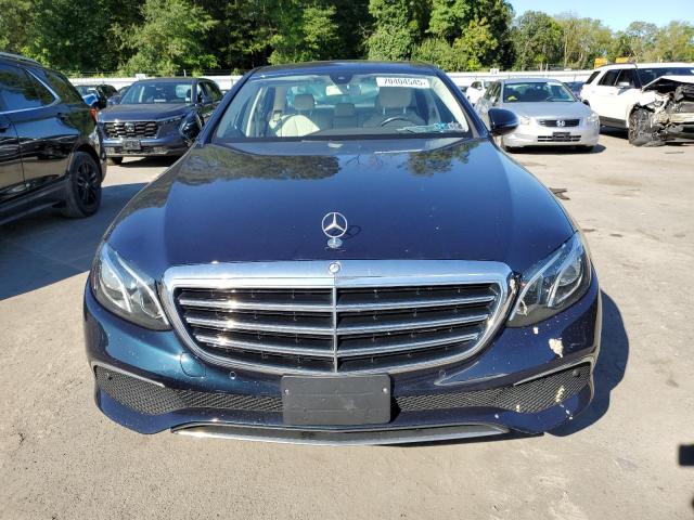  MERCEDES-BENZ E-CLASS 2017 Синий