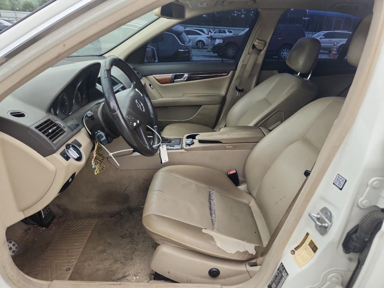 2011 Mercedes-Benz C 300 VIN: WDDGF5EB8BR16814 Lot: 69605135