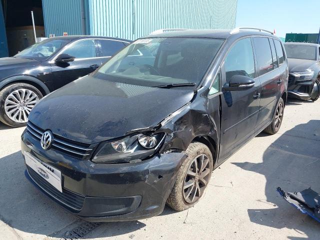 2011 VOLKSWAGEN TOURAN SE TDI  for sale at Copart ROCHFORD