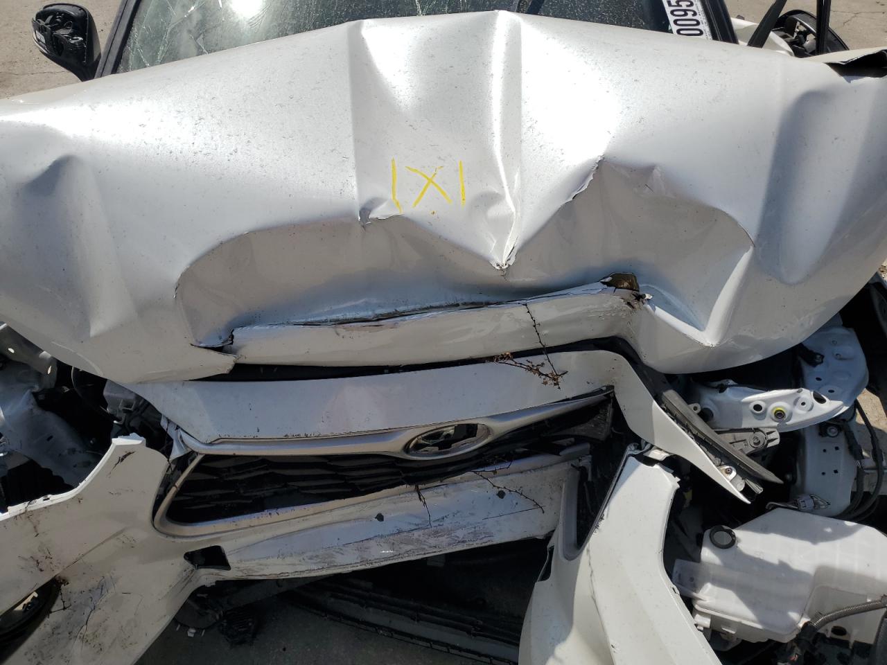 2022 Toyota Highlander Xle VIN: 5TDGZRBH0NS573562 Lot: 70095445