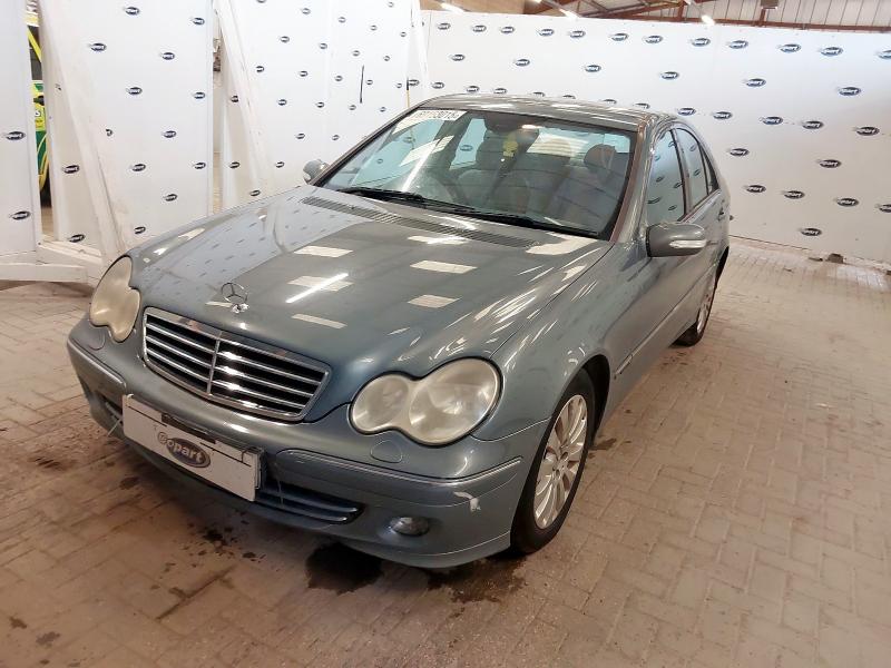 2005 MERCEDES C220 CDI AVANTGDE SE A C220 CDI AVANTGARDE SE 4DR AUTO for sale at Copart SANDWICH