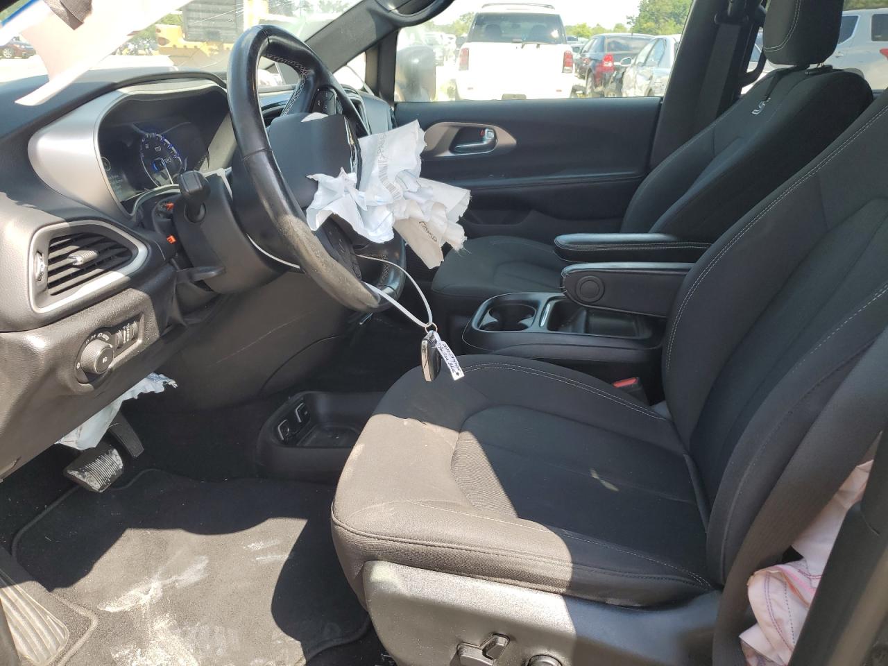 2020 Chrysler Pacifica Touring VIN: 2C4RC1FGXLR118690 Lot: 68653005