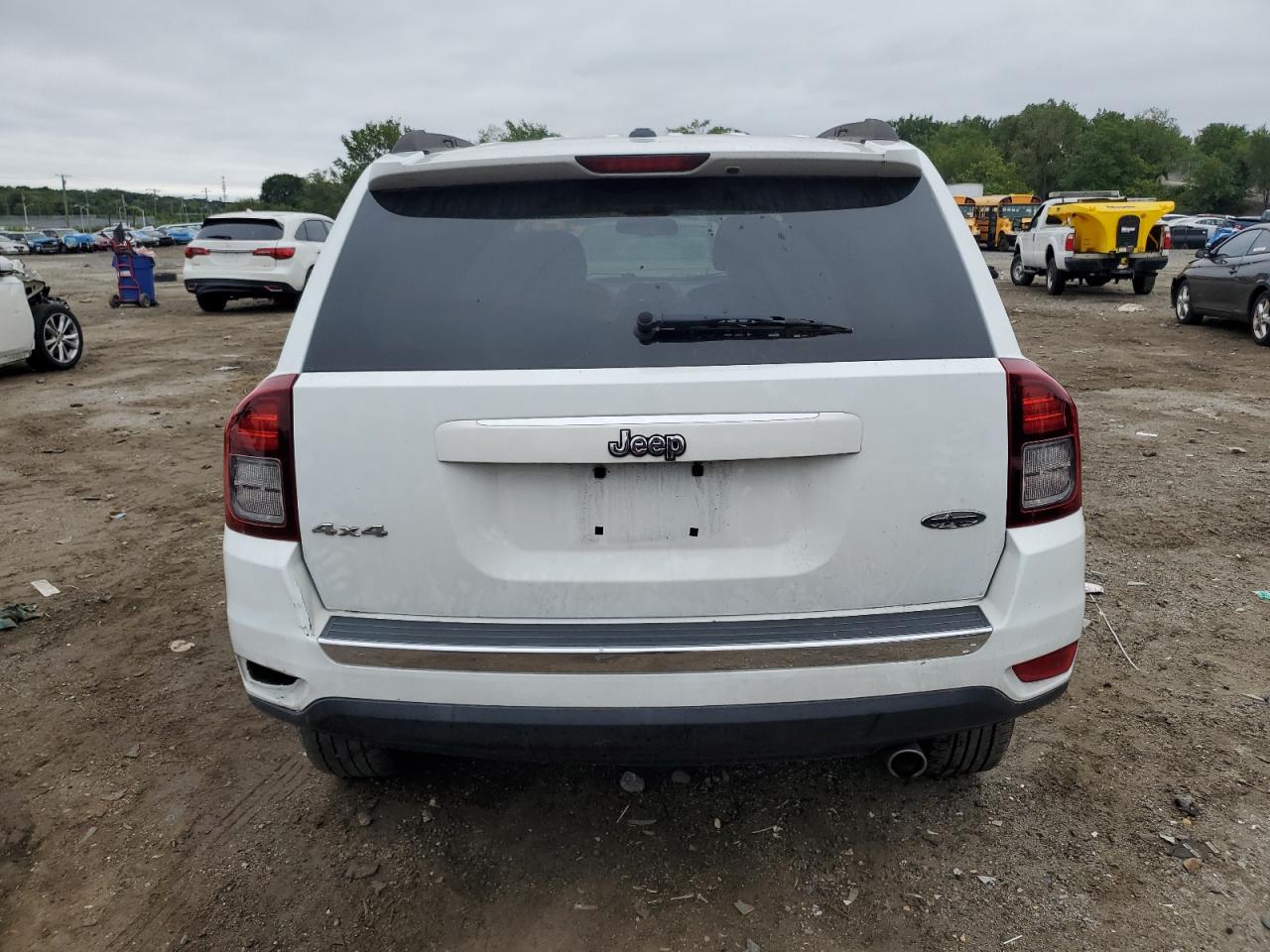 2016 Jeep Compass Latitude VIN: 1C4NJDEB4GD802722 Lot: 69377815