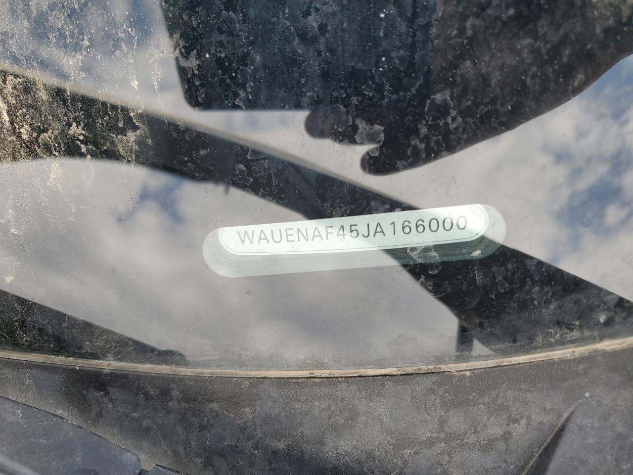 2018 Audi A4 Premium Plus VIN: WAUENAF45JA166000 Lot: 69965675