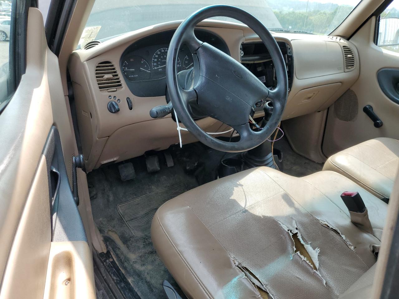 1998 Ford Ranger VIN: 1FTYR10C0WUC64801 Lot: 66692905