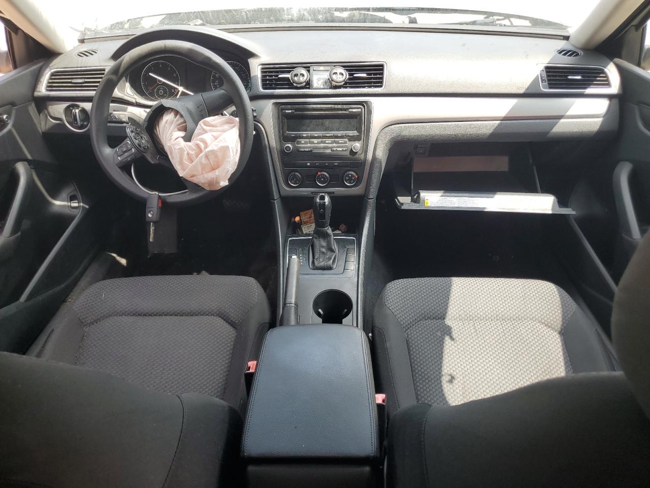 2013 Volkswagen Passat S VIN: 1VWAP7A32DC085622 Lot: 68344595