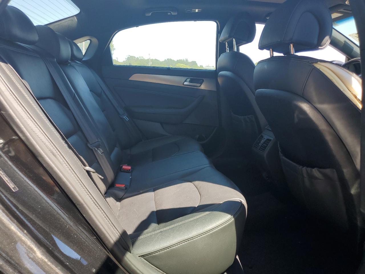 2015 Hyundai Sonata Sport VIN: 5NPE34AB6FH114925 Lot: 69946595