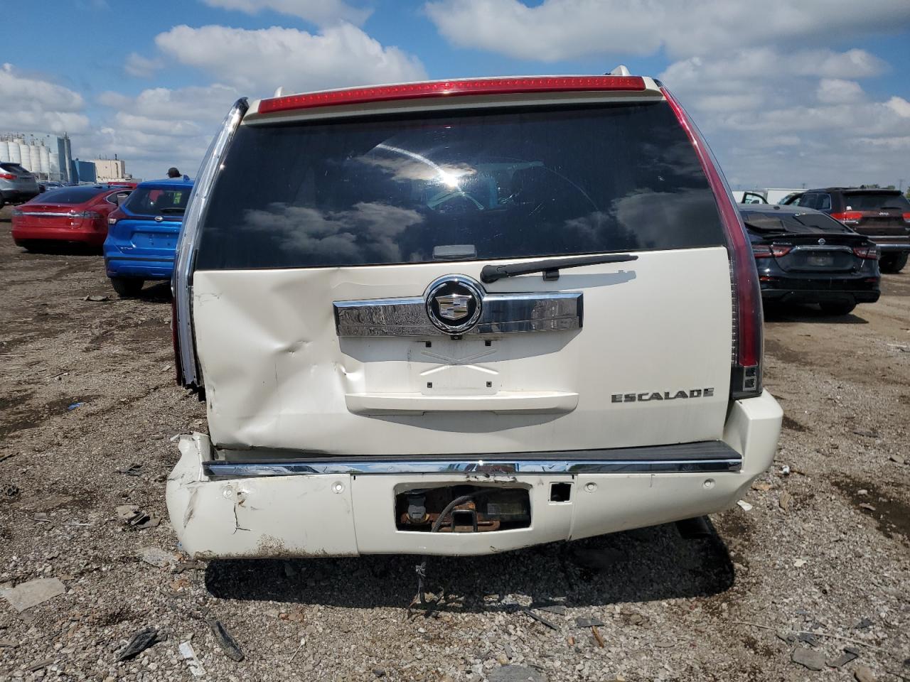 2007 Cadillac Escalade Esv VIN: 1GYFK66807R410432 Lot: 69067455