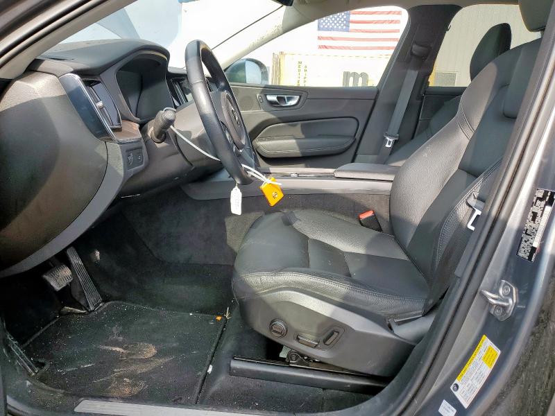  VOLVO XC60 2021 Szary