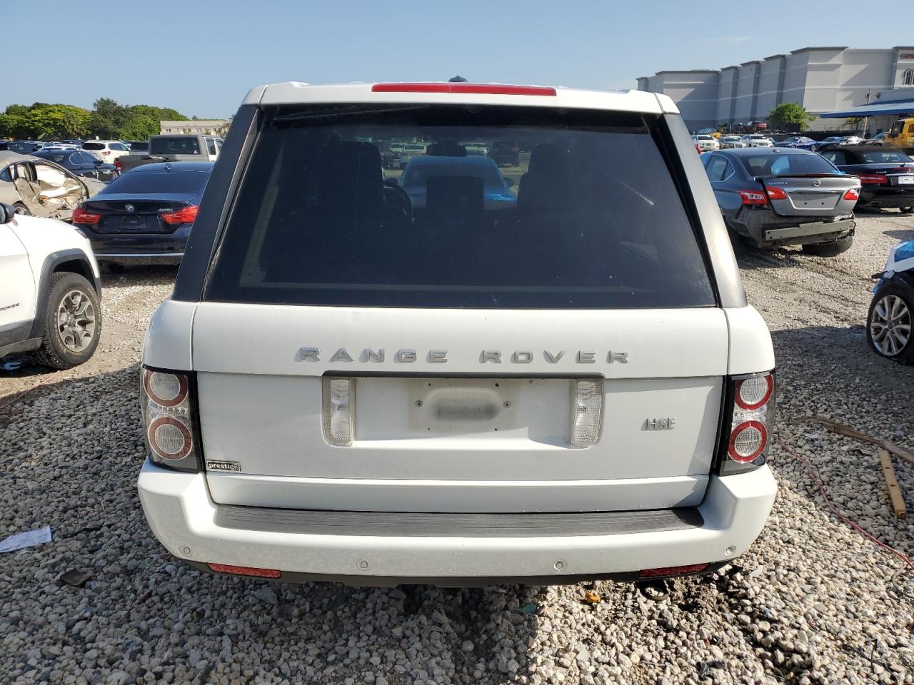 2011 Land Rover Range Rover Hse VIN: SALME1D40BA330748 Lot: 70861435