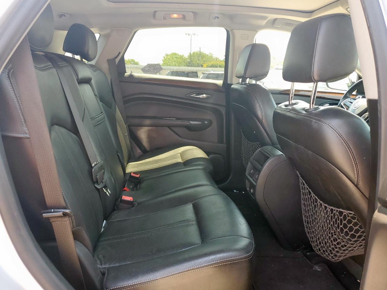 2013 Cadillac Srx Luxury Collection VIN: 3GYFNCE36DS575938 Lot: 70103085