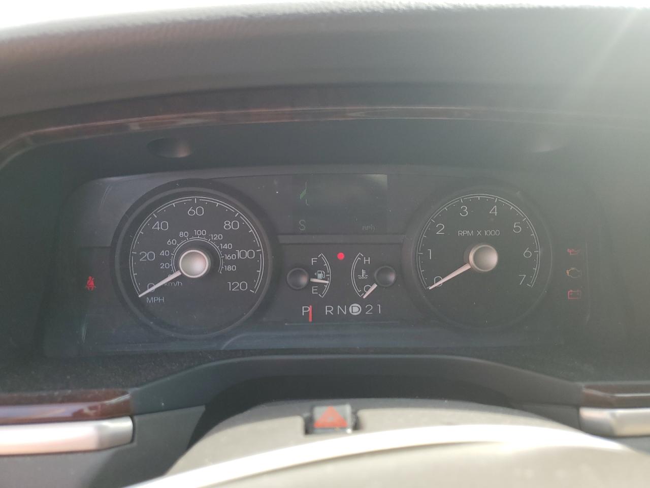 2007 Lincoln Town Car Signature VIN: 1LNHM81V37Y622969 Lot: 70246205