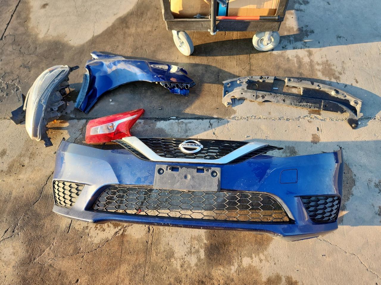 2017 Nissan Sentra S VIN: 3N1AB7APXHY383713 Lot: 69437845