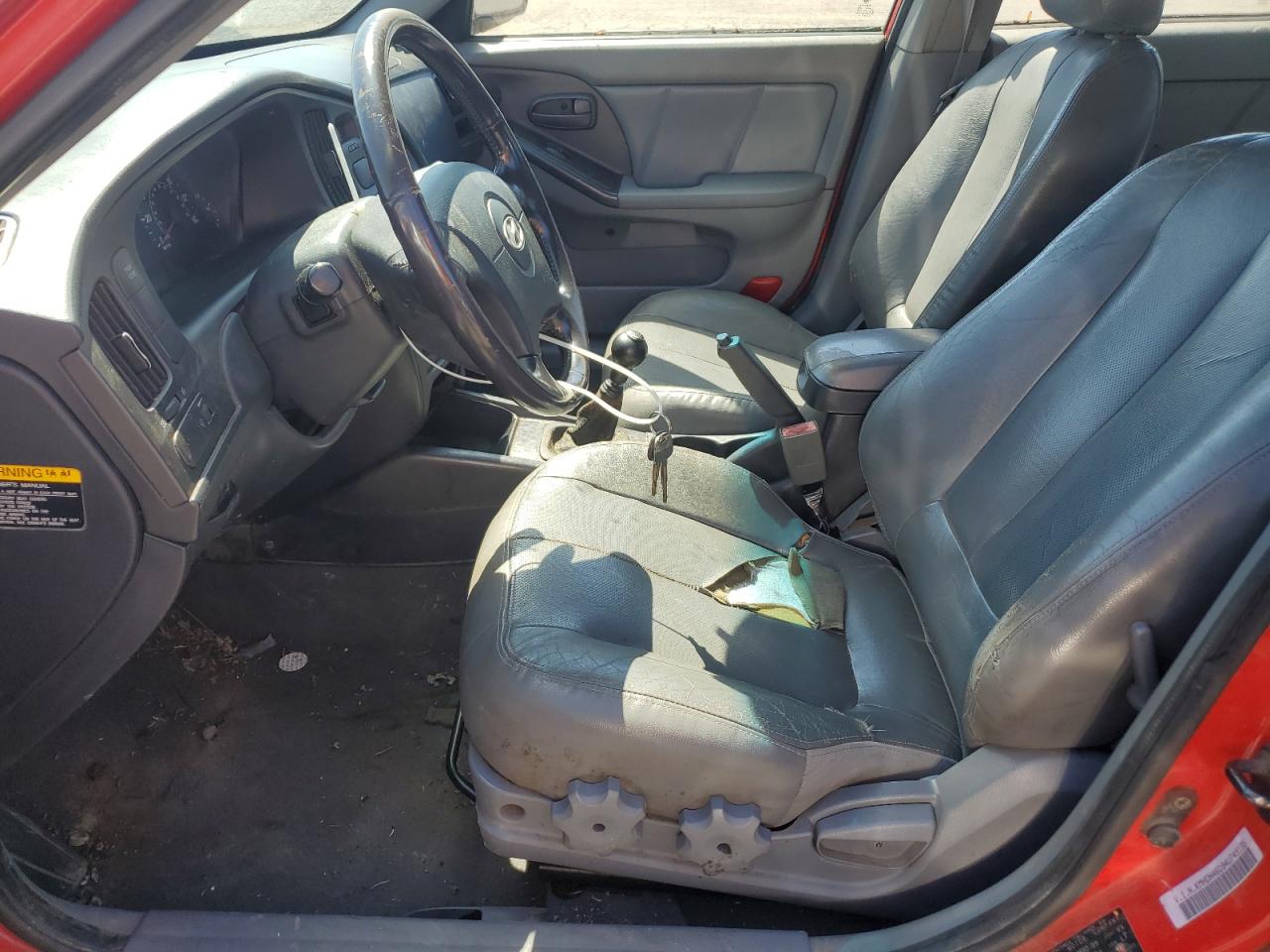 2004 Hyundai Elantra Gls VIN: KMHDN46D94U749135 Lot: 68553035