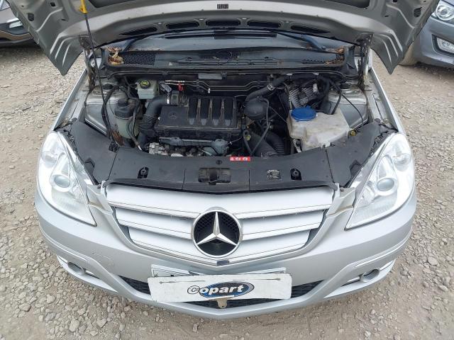 2011 MERCEDES-BENZ B180 SPORT CDI AUTO 