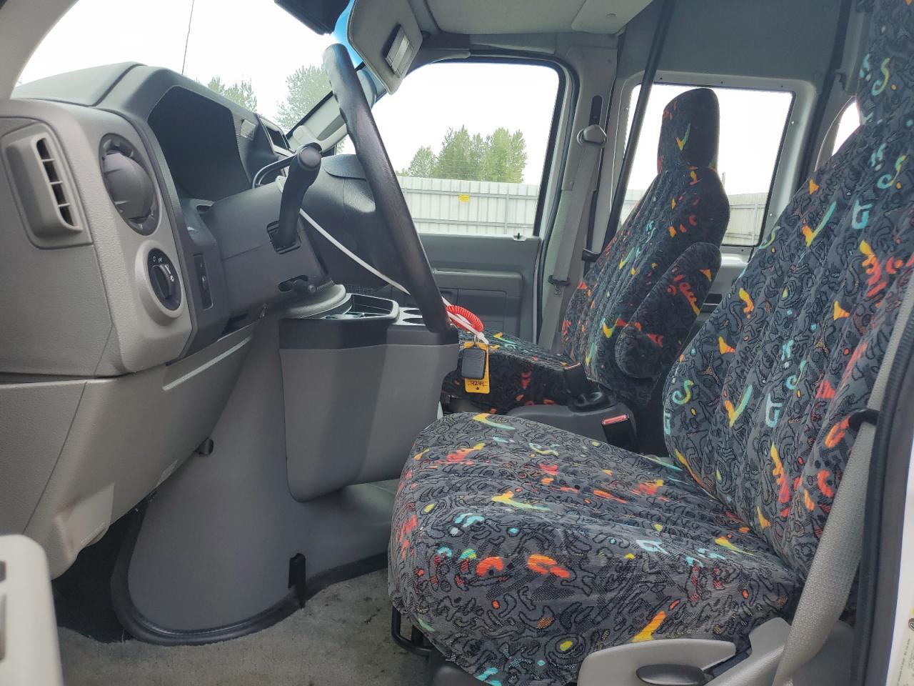 2009 Ford Econoline E250 Van VIN: 1FDNS24L79DA34213 Lot: 70642245