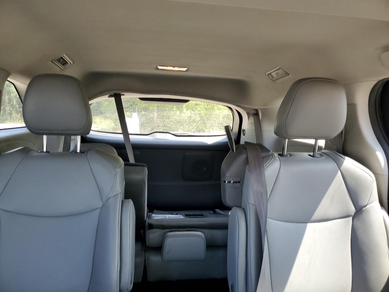 2021 Toyota Sienna Le VIN: 5TDGRKEC8MS058721 Lot: 68441645